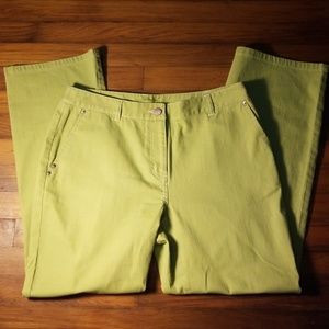 Oh i love this color jeans